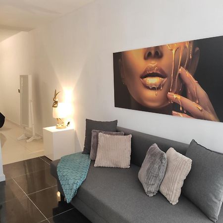 Winnie'S Homestay Las Palmas de Gran Canaria Exterior foto